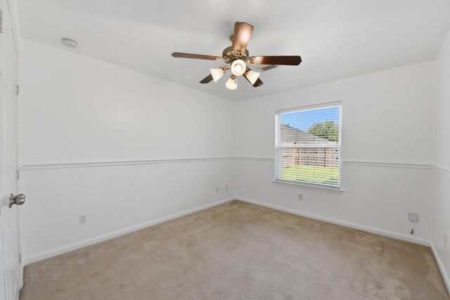 2008 Sandy Bank Lane, Pearland, TX 77581