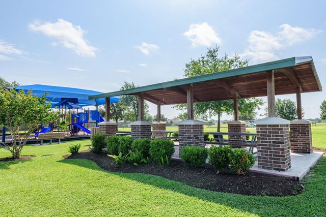 2008 Sandy Bank Lane, Pearland, TX 77581