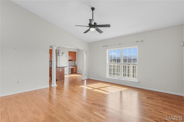 1 Monarch Trace Court 301, Chesterfield, MO 63017