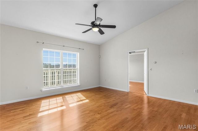 1 Monarch Trace Court 301, Chesterfield, MO 63017