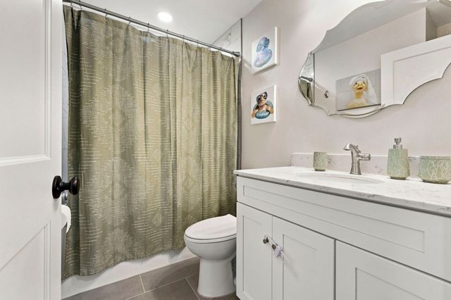 13 Glen Terrace 13, Lynn, MA 01905