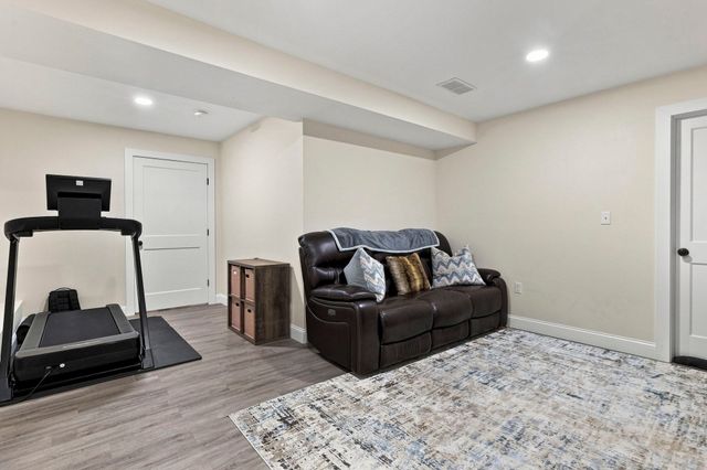 13 Glen Terrace 13, Lynn, MA 01905
