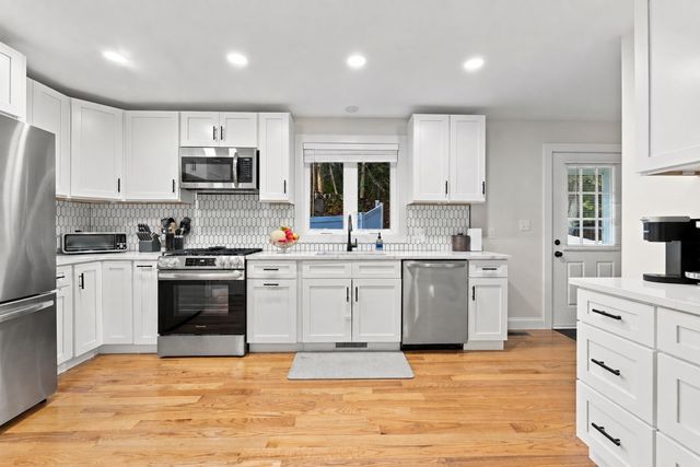 13 Glen Terrace 13, Lynn, MA 01905