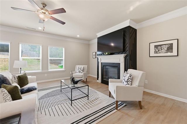 5210 Burrus Lane, Mableton, GA 30126