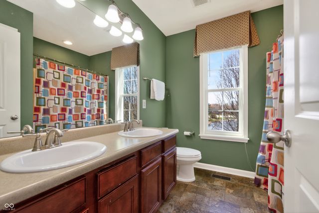 6928 W Winding, Mccordsville, IN 46055