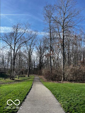 6928 W Winding, Mccordsville, IN 46055