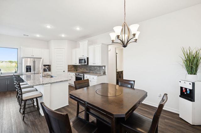 108 Santa Teresa RD, Kyle, TX 78640