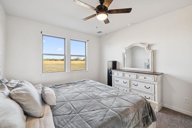 108 Santa Teresa RD, Kyle, TX 78640