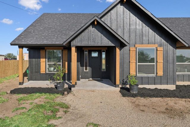 108 Santa Teresa RD, Kyle, TX 78640