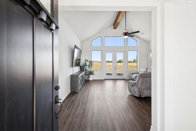 108 Santa Teresa RD, Kyle, TX 78640