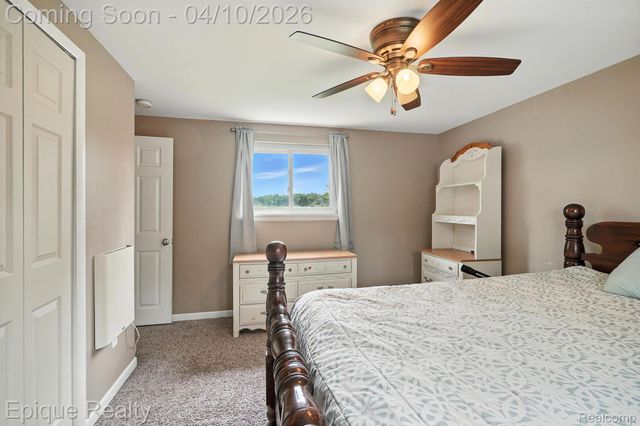 1990 Watkins Lake Road, Waterford Charter Township, MI 48328
