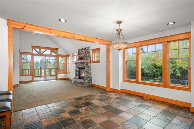 18319 E Riverway Ave, Spokane Valley, WA 99016