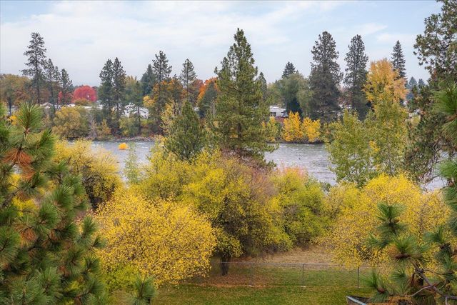 18319 E Riverway Ave, Spokane Valley, WA 99016