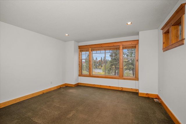 18319 E Riverway Ave, Spokane Valley, WA 99016