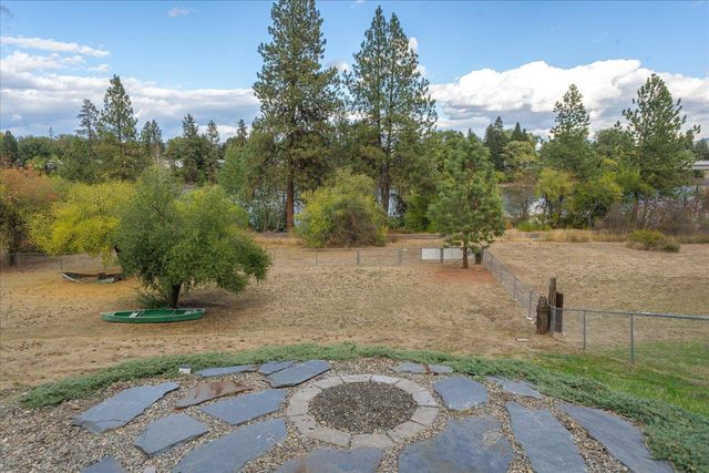 18319 E Riverway Ave, Spokane Valley, WA 99016