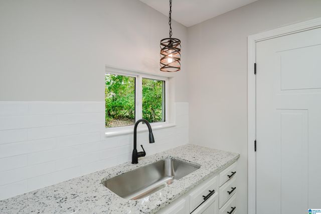 9817 VIRGINIANNA DRIVE, Birmingham, AL 35215