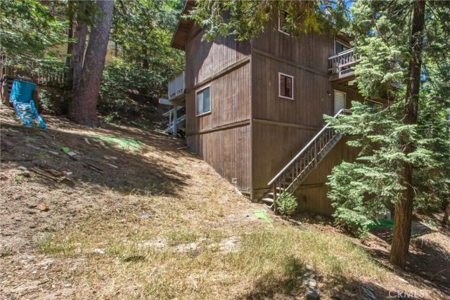 24634 Bernard Drive, Crestline, CA 92325