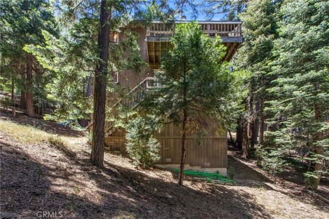 24634 Bernard Drive, Crestline, CA 92325