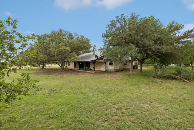 4125 County Road 251, Hondo, TX 78861