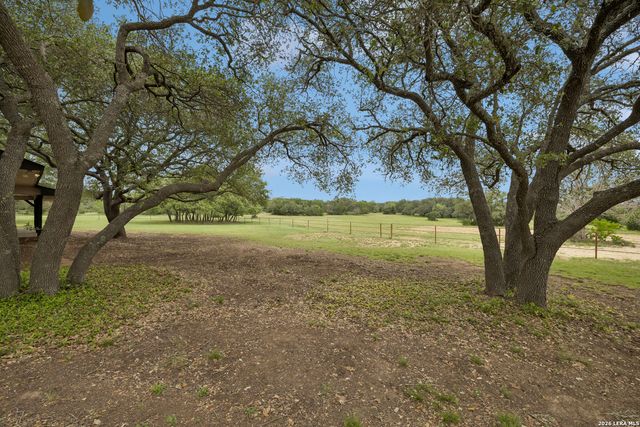 4125 County Road 251, Hondo, TX 78861