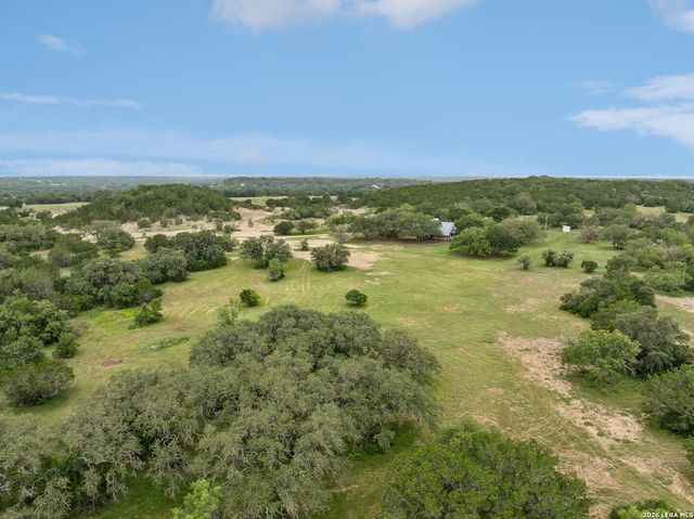 4125 County Road 251, Hondo, TX 78861