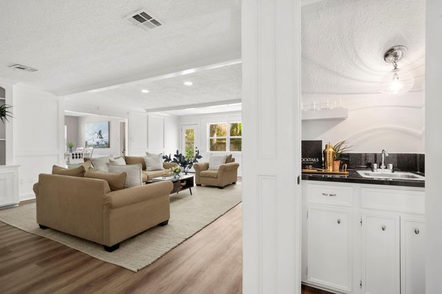 8206 Colonial Oaks Lane, Spring, TX 77379