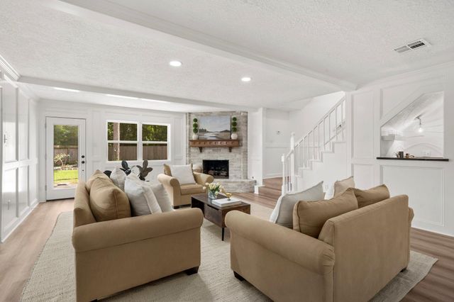 8206 Colonial Oaks Lane, Spring, TX 77379