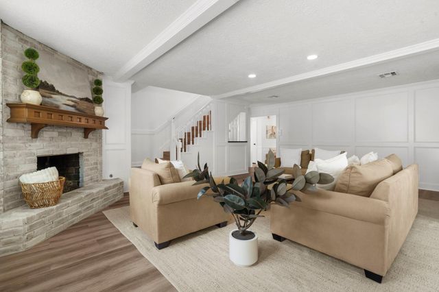 8206 Colonial Oaks Lane, Spring, TX 77379