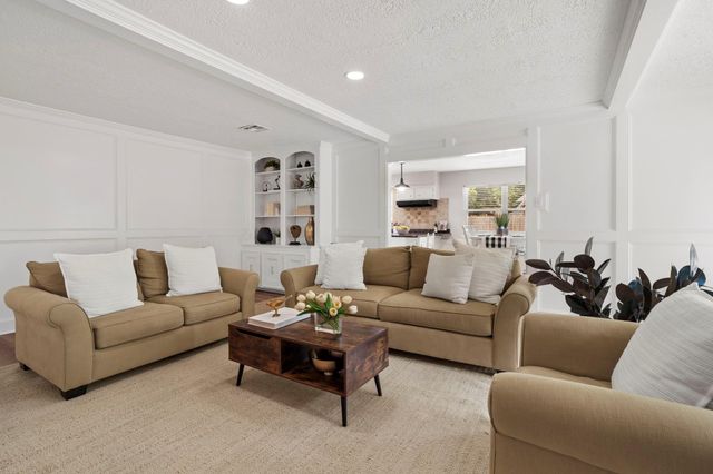 8206 Colonial Oaks Lane, Spring, TX 77379
