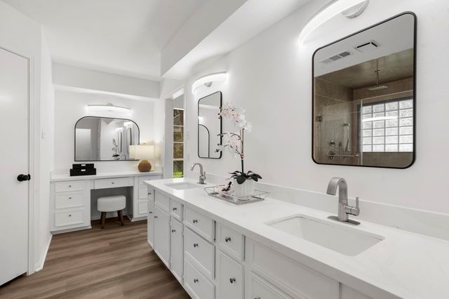 8206 Colonial Oaks Lane, Spring, TX 77379