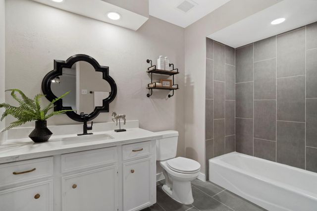 8206 Colonial Oaks Lane, Spring, TX 77379