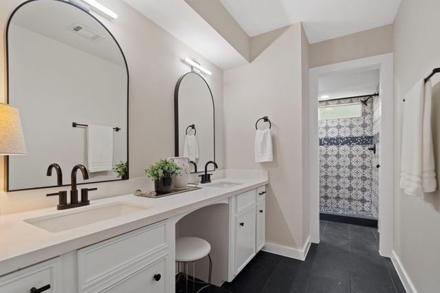8206 Colonial Oaks Lane, Spring, TX 77379