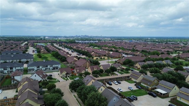 3360 Keefer Loop, College Station, TX 77845