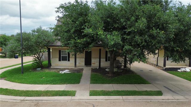 3360 Keefer Loop, College Station, TX 77845