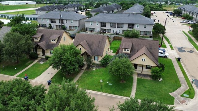3360 Keefer Loop, College Station, TX 77845