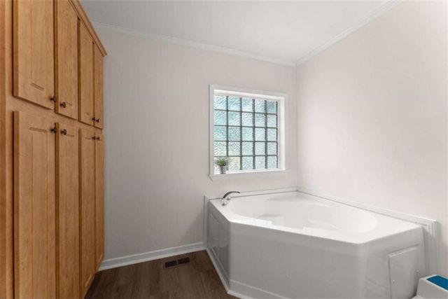 82 Bobbys Drive, Cleveland, GA 30528
