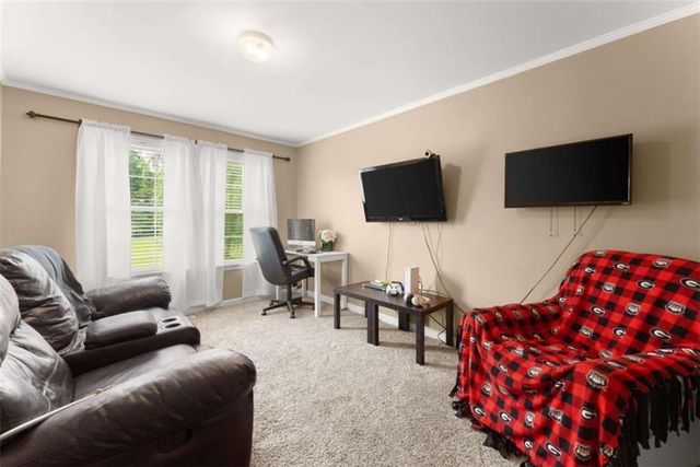 82 Bobbys Drive, Cleveland, GA 30528