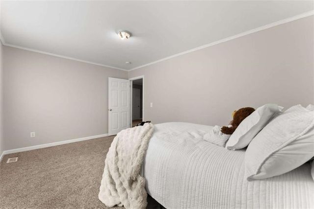 82 Bobbys Drive, Cleveland, GA 30528