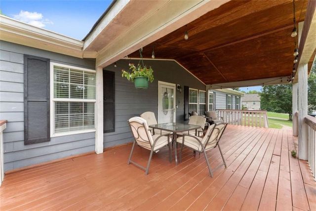 82 Bobbys Drive, Cleveland, GA 30528
