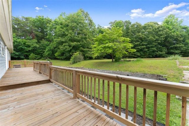 82 Bobbys Drive, Cleveland, GA 30528