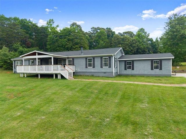 82 Bobbys Drive, Cleveland, GA 30528