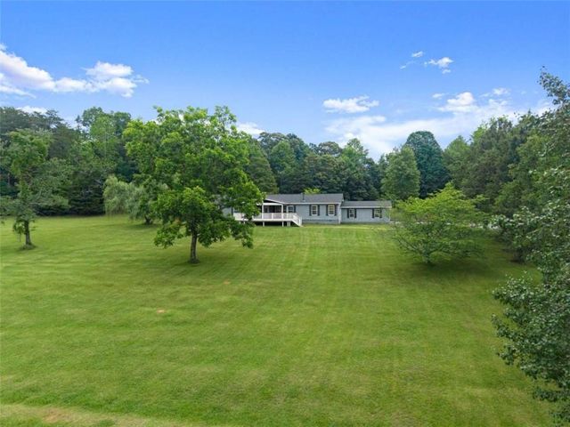 82 Bobbys Drive, Cleveland, GA 30528