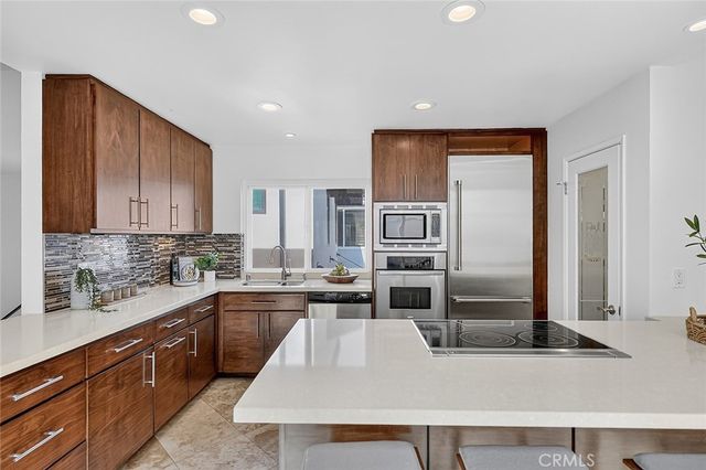 154 12th, Seal Beach, CA 90740