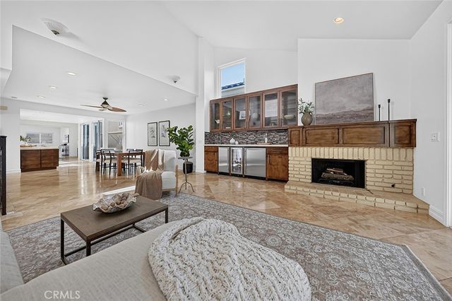 154 12th, Seal Beach, CA 90740