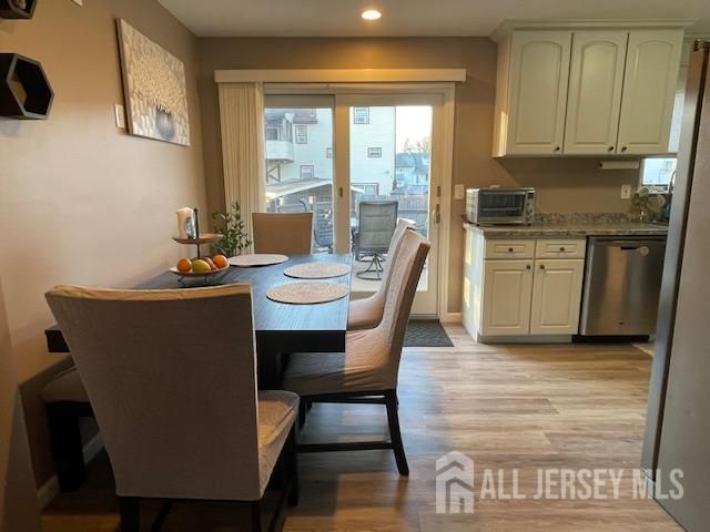 189 McFarlane Road, Colonia, NJ 07067