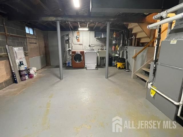 189 McFarlane Road, Colonia, NJ 07067