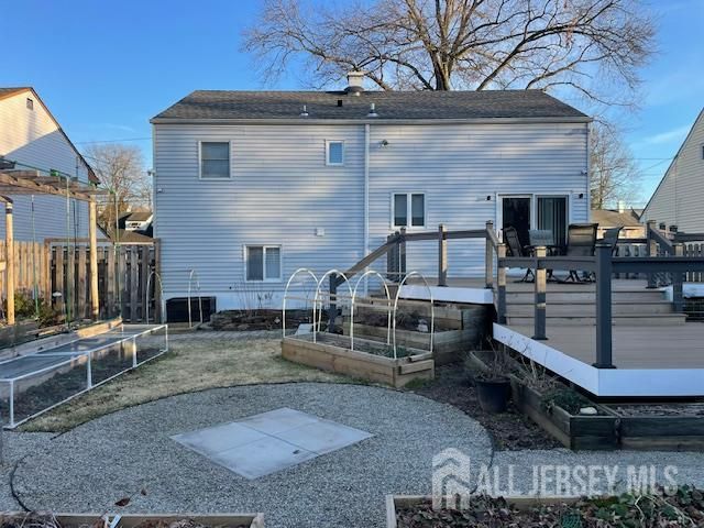 189 McFarlane Road, Colonia, NJ 07067