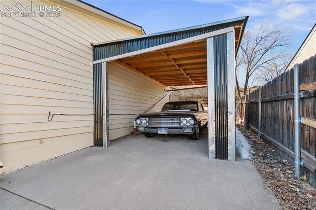 2804 Straus Lane, Colorado Springs, CO 80907