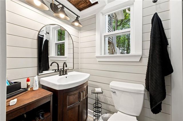106 Northside Drive, Calhoun, GA 30701
