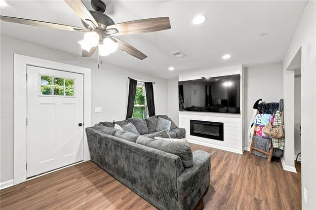 106 Northside Drive, Calhoun, GA 30701